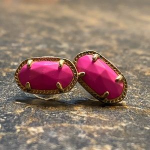 Kendra Scott earrings